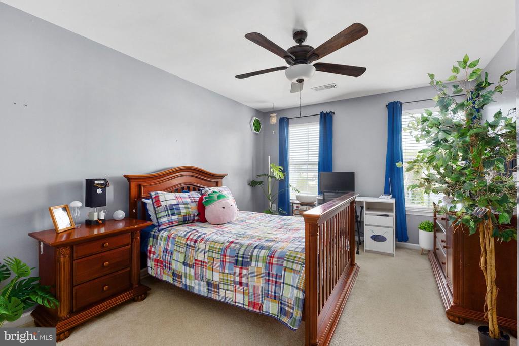 2518 CORNELL DR, FREDERICKSBURG, Virginia 22408, 4 Bedrooms Bedrooms, ,2 BathroomsBathrooms,Residential,2518 CORNELL DR,VASP2040678 MLS # VASP2040678