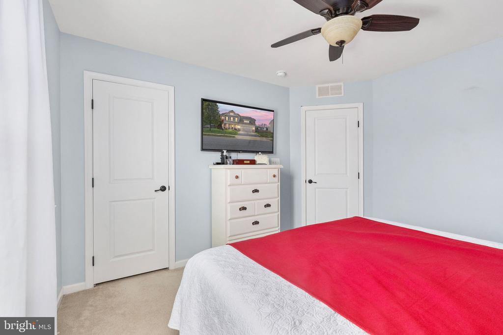 2518 CORNELL DR, FREDERICKSBURG, Virginia 22408, 4 Bedrooms Bedrooms, ,2 BathroomsBathrooms,Residential,2518 CORNELL DR,VASP2040678 MLS # VASP2040678