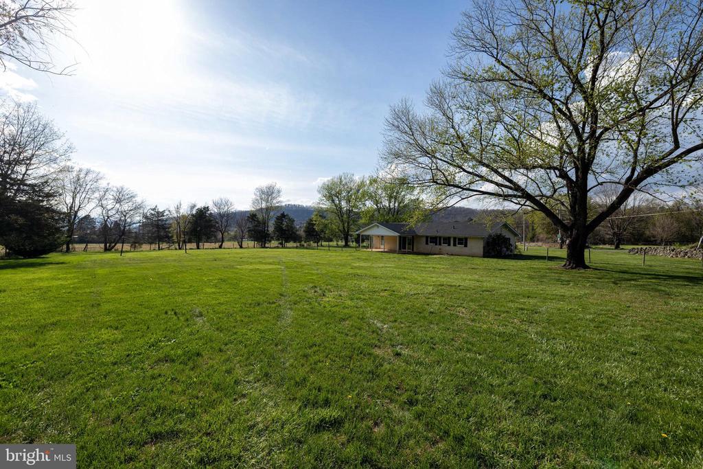 4881 IDA RD, LURAY, Virginia 22835, 3 Bedrooms Bedrooms, ,1 BathroomBathrooms,Residential,4881 IDA RD,VAPA2006262 MLS # VAPA2006262