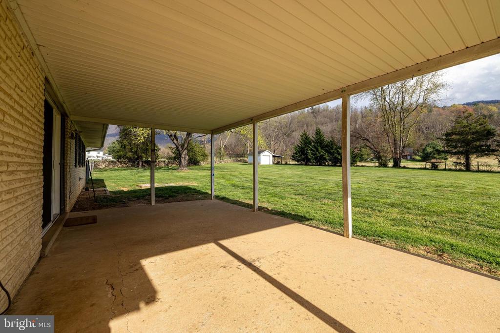 4881 IDA RD, LURAY, Virginia 22835, 3 Bedrooms Bedrooms, ,1 BathroomBathrooms,Residential,4881 IDA RD,VAPA2006262 MLS # VAPA2006262