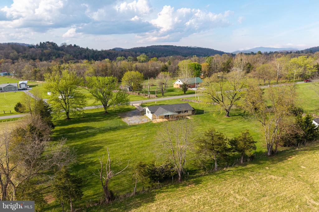 4881 IDA RD, LURAY, Virginia 22835, 3 Bedrooms Bedrooms, ,1 BathroomBathrooms,Residential,4881 IDA RD,VAPA2006262 MLS # VAPA2006262