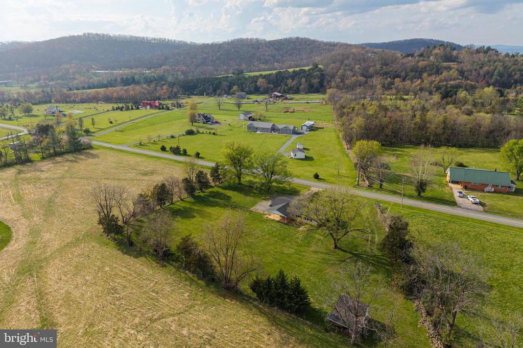 4881 IDA RD, LURAY, Virginia 22835, 3 Bedrooms Bedrooms, ,1 BathroomBathrooms,Residential,4881 IDA RD,VAPA2006262 MLS # VAPA2006262