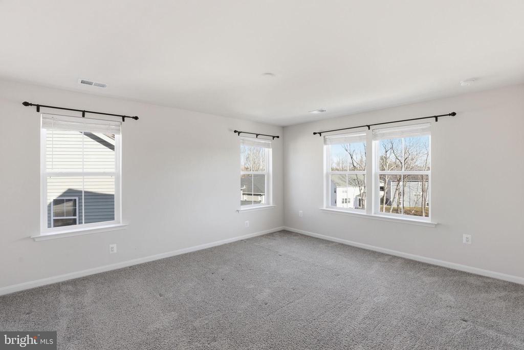 11425 BLUESTEM WAY, FREDERICKSBURG, Virginia 22407, 4 Bedrooms Bedrooms, ,3 BathroomsBathrooms,Residential,11425 BLUESTEM WAY,VASP2040846 MLS # VASP2040846