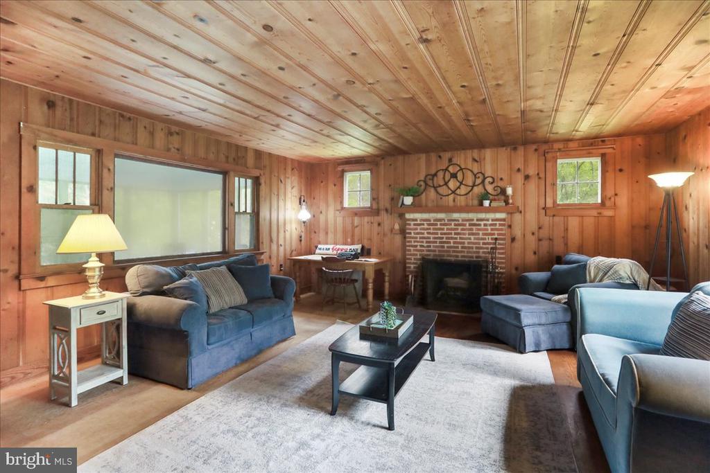 1485 COMPTON HOLLOW RD, RILEYVILLE, Virginia 22650, 3 Bedrooms Bedrooms, ,1 BathroomBathrooms,Residential,1485 COMPTON HOLLOW RD,VAPA2006284 MLS # VAPA2006284