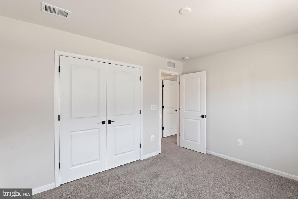 11425 BLUESTEM WAY, FREDERICKSBURG, Virginia 22407, 4 Bedrooms Bedrooms, ,3 BathroomsBathrooms,Residential,11425 BLUESTEM WAY,VASP2040860 MLS # VASP2040860