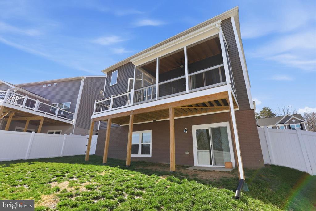 11425 BLUESTEM WAY, FREDERICKSBURG, Virginia 22407, 4 Bedrooms Bedrooms, ,3 BathroomsBathrooms,Residential,11425 BLUESTEM WAY,VASP2040860 MLS # VASP2040860