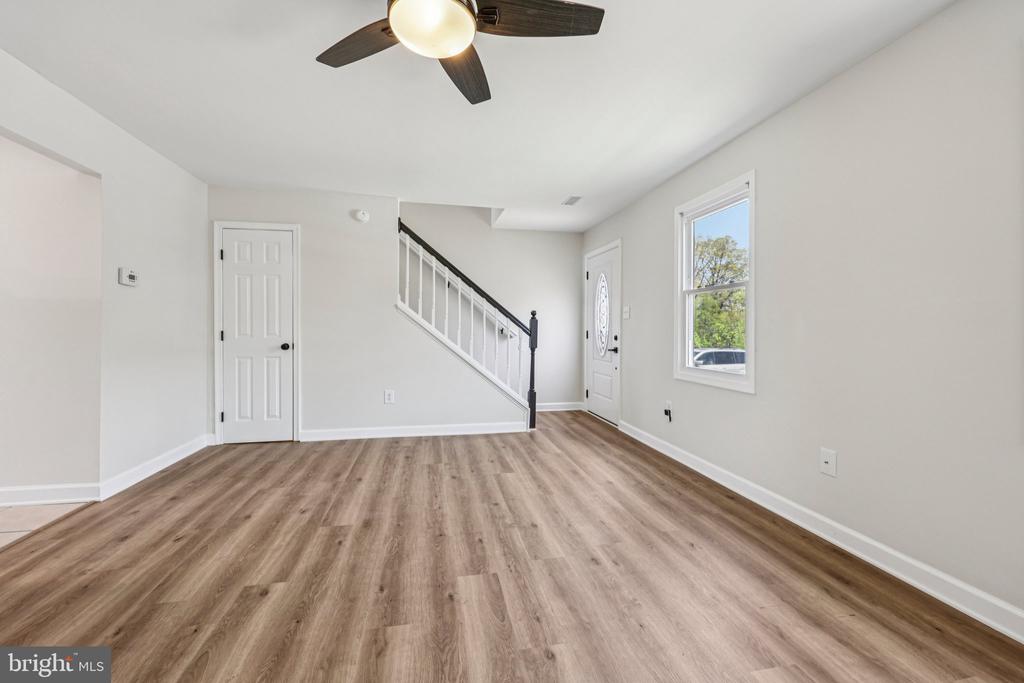 5122 PECAN DR, FREDERICKSBURG, Virginia 22407, 3 Bedrooms Bedrooms, ,1 BathroomBathrooms,Residential,5122 PECAN DR,VASP2040340 MLS # VASP2040340