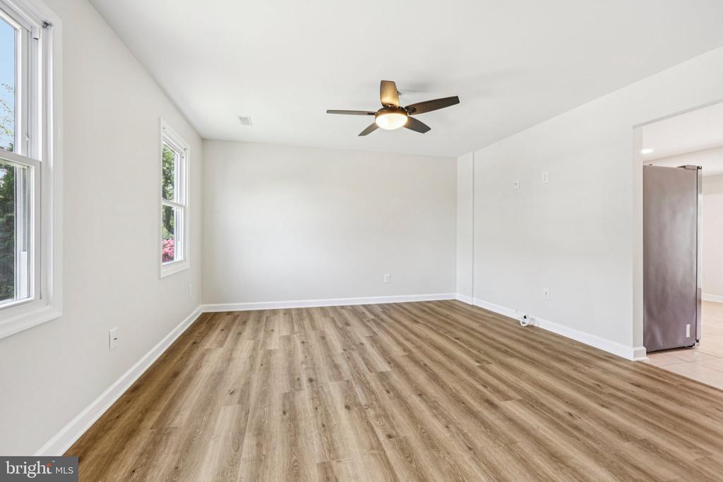 5122 PECAN DR, FREDERICKSBURG, Virginia 22407, 3 Bedrooms Bedrooms, ,1 BathroomBathrooms,Residential,5122 PECAN DR,VASP2040340 MLS # VASP2040340