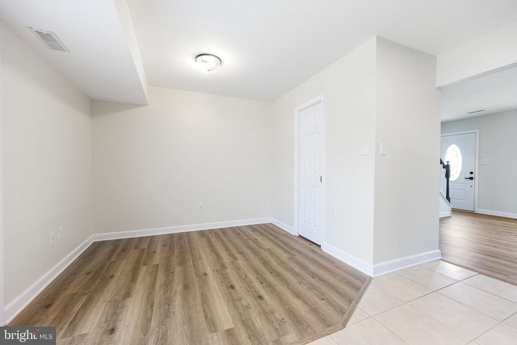 5122 PECAN DR, FREDERICKSBURG, Virginia 22407, 3 Bedrooms Bedrooms, ,1 BathroomBathrooms,Residential,5122 PECAN DR,VASP2040340 MLS # VASP2040340