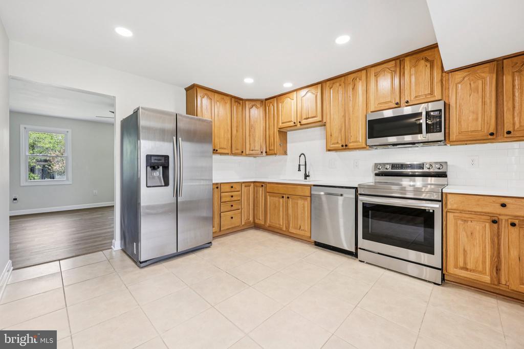 5122 PECAN DR, FREDERICKSBURG, Virginia 22407, 3 Bedrooms Bedrooms, ,1 BathroomBathrooms,Residential,5122 PECAN DR,VASP2040340 MLS # VASP2040340