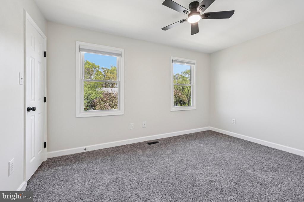 5122 PECAN DR, FREDERICKSBURG, Virginia 22407, 3 Bedrooms Bedrooms, ,1 BathroomBathrooms,Residential,5122 PECAN DR,VASP2040340 MLS # VASP2040340