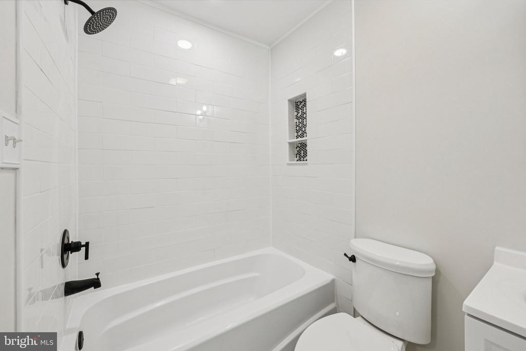 5122 PECAN DR, FREDERICKSBURG, Virginia 22407, 3 Bedrooms Bedrooms, ,1 BathroomBathrooms,Residential,5122 PECAN DR,VASP2040340 MLS # VASP2040340