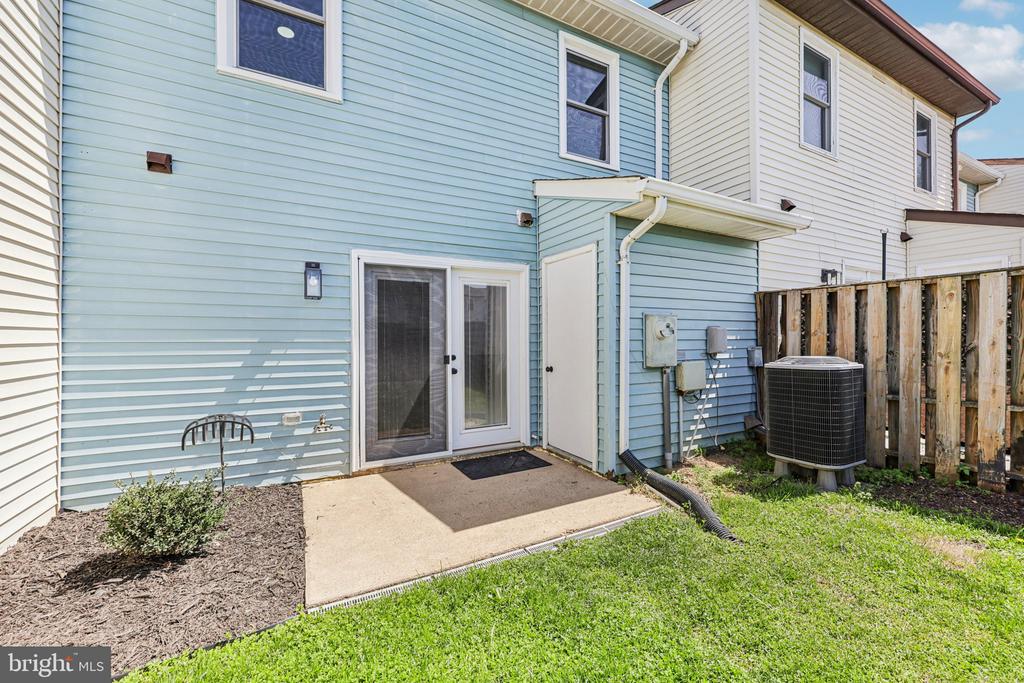 5122 PECAN DR, FREDERICKSBURG, Virginia 22407, 3 Bedrooms Bedrooms, ,1 BathroomBathrooms,Residential,5122 PECAN DR,VASP2040340 MLS # VASP2040340