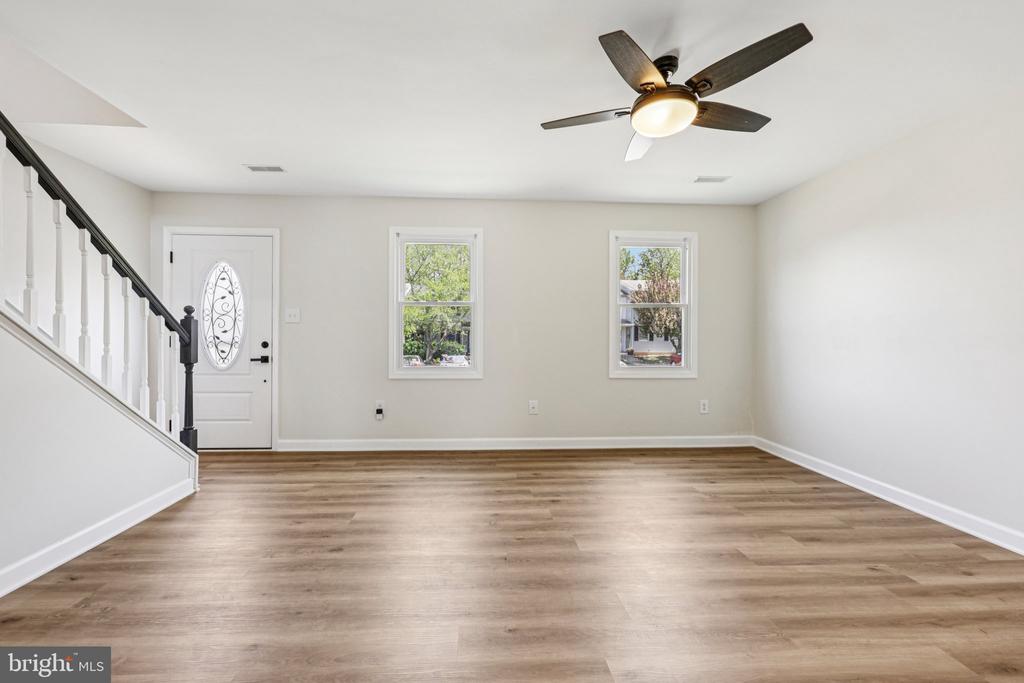 5122 PECAN DR, FREDERICKSBURG, Virginia 22407, 3 Bedrooms Bedrooms, ,1 BathroomBathrooms,Residential,5122 PECAN DR,VASP2040340 MLS # VASP2040340