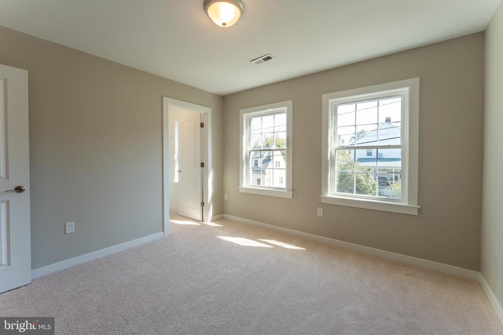 136 ALMOND ST, ORANGE, Virginia 22960, 4 Bedrooms Bedrooms, ,2 BathroomsBathrooms,Residential,136 ALMOND ST,VAOR2013798 MLS # VAOR2013798 136 ALMOND ST, ORANGE, Virginia 22960, 4 Bedrooms Bedrooms, ,2 BathroomsBathrooms,Residential,136 ALMOND ST,VAOR2013798 MLS # VAOR2013798