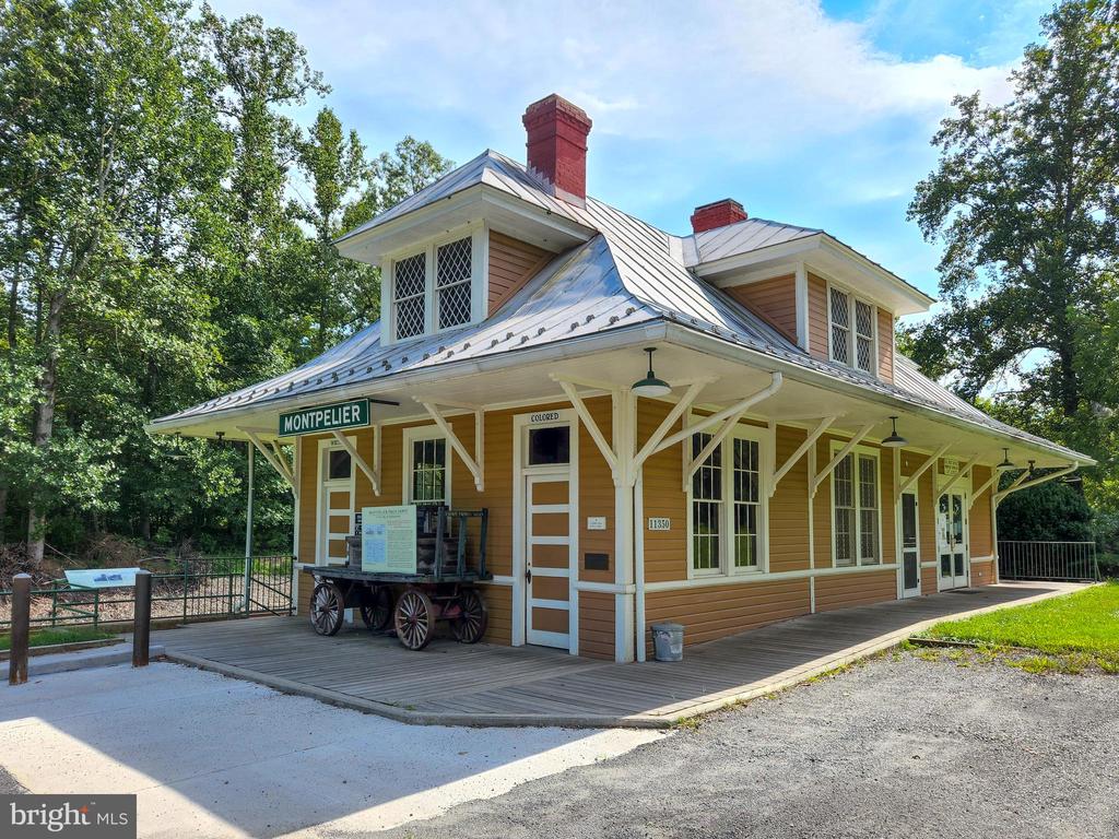 136 ALMOND ST, ORANGE, Virginia 22960, 4 Bedrooms Bedrooms, ,2 BathroomsBathrooms,Residential,136 ALMOND ST,VAOR2013798 MLS # VAOR2013798 136 ALMOND ST, ORANGE, Virginia 22960, 4 Bedrooms Bedrooms, ,2 BathroomsBathrooms,Residential,136 ALMOND ST,VAOR2013798 MLS # VAOR2013798