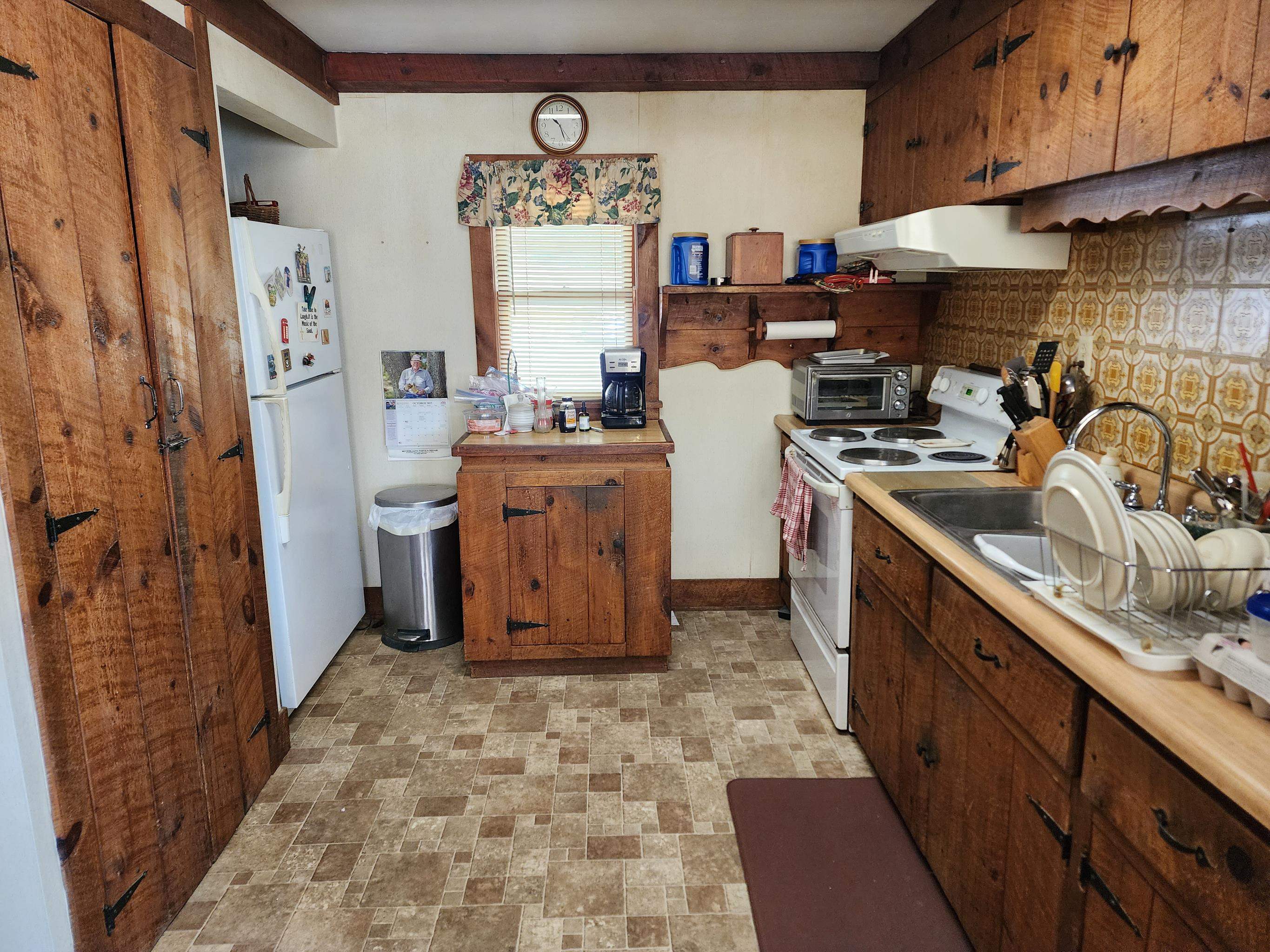 11611 COWPASTURE RIVER RD S, WILLIAMSVILLE, Virginia 24487, 2 Bedrooms Bedrooms, ,1 BathroomBathrooms,Residential,11611 COWPASTURE RIVER RD S,670551 MLS # 670551