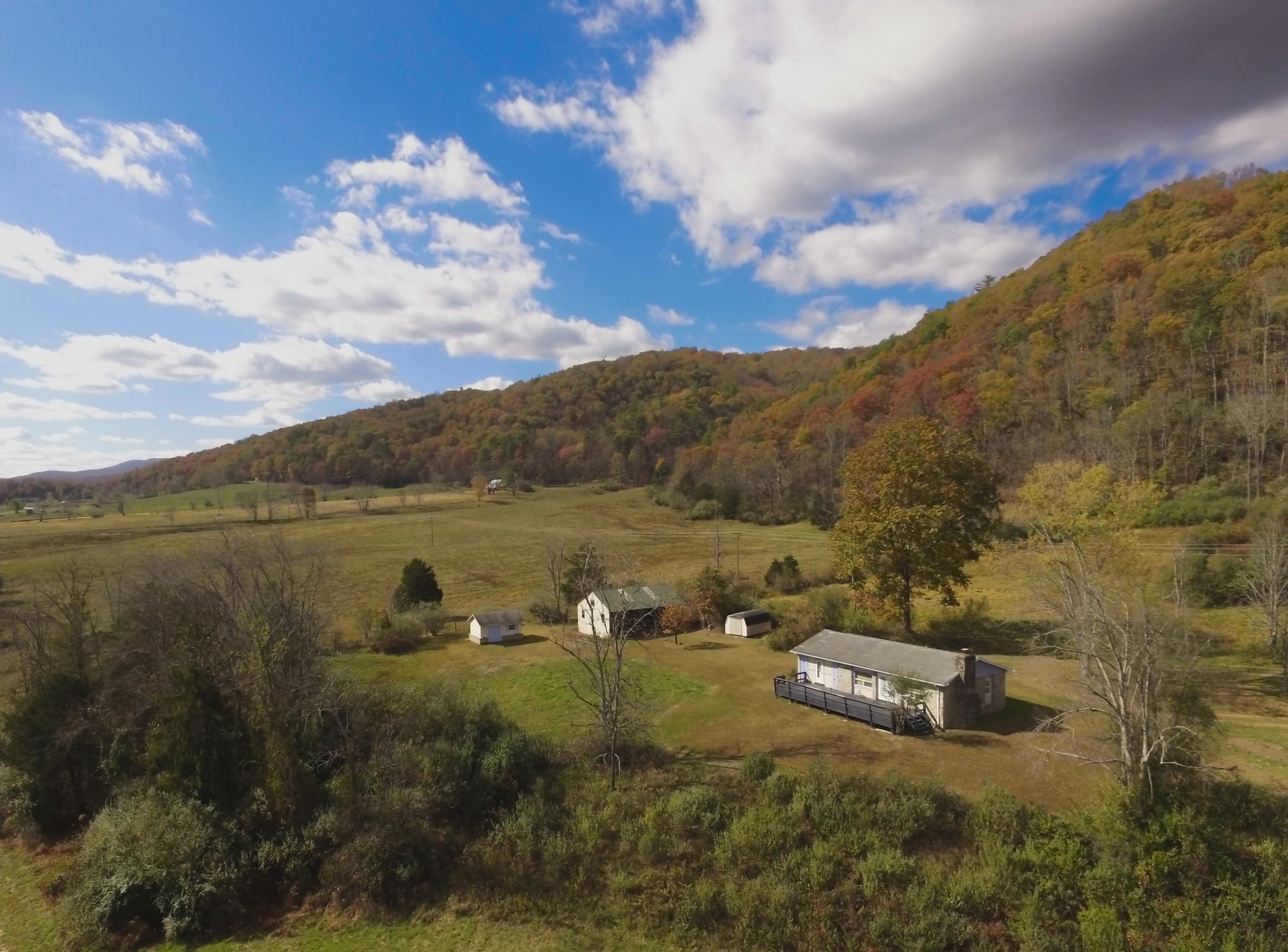 11611 COWPASTURE RIVER RD S, WILLIAMSVILLE, Virginia 24487, 2 Bedrooms Bedrooms, ,1 BathroomBathrooms,Residential,11611 COWPASTURE RIVER RD S,670551 MLS # 670551