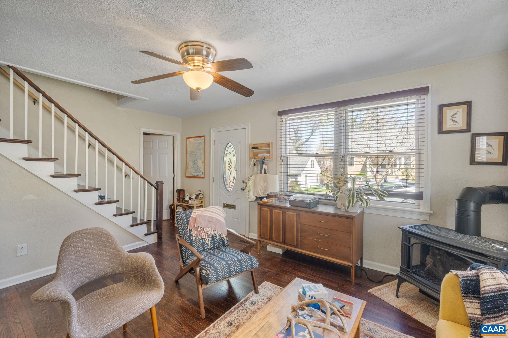 502 DRUID AVE, CHARLOTTESVILLE, Virginia 22902, 3 Bedrooms Bedrooms, ,1 BathroomBathrooms,Residential,502 DRUID AVE,675335 MLS # 675335 502 DRUID AVE, CHARLOTTESVILLE, Virginia 22902, 3 Bedrooms Bedrooms, ,1 BathroomBathrooms,Residential,502 DRUID AVE,675335 MLS # 675335