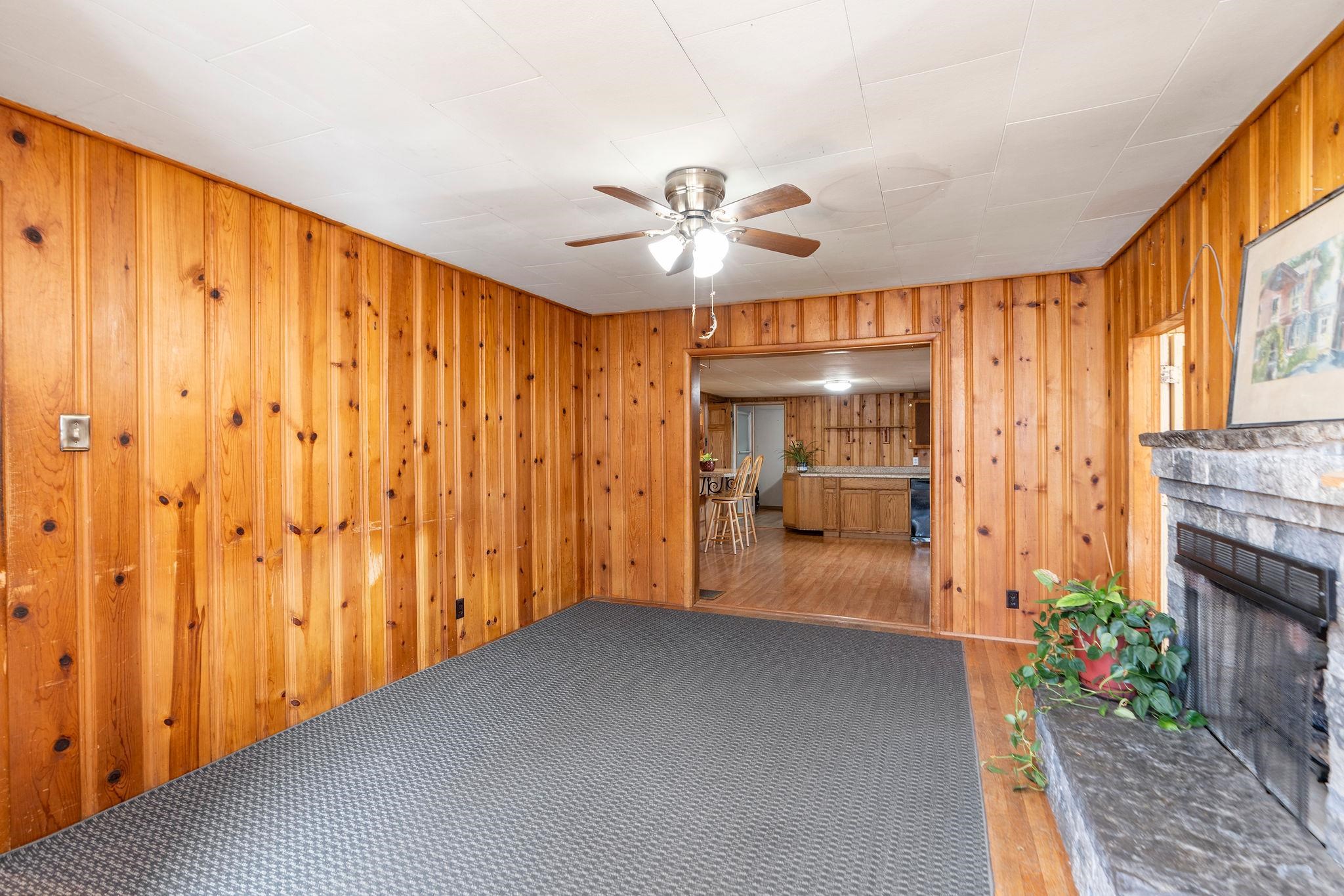 2061 CECIL WAMPLER RD, MOUNT CRAWFORD, Virginia 22841, 4 Bedrooms Bedrooms, ,2 BathroomsBathrooms,Residential,2061 CECIL WAMPLER RD,675649 MLS # 675649