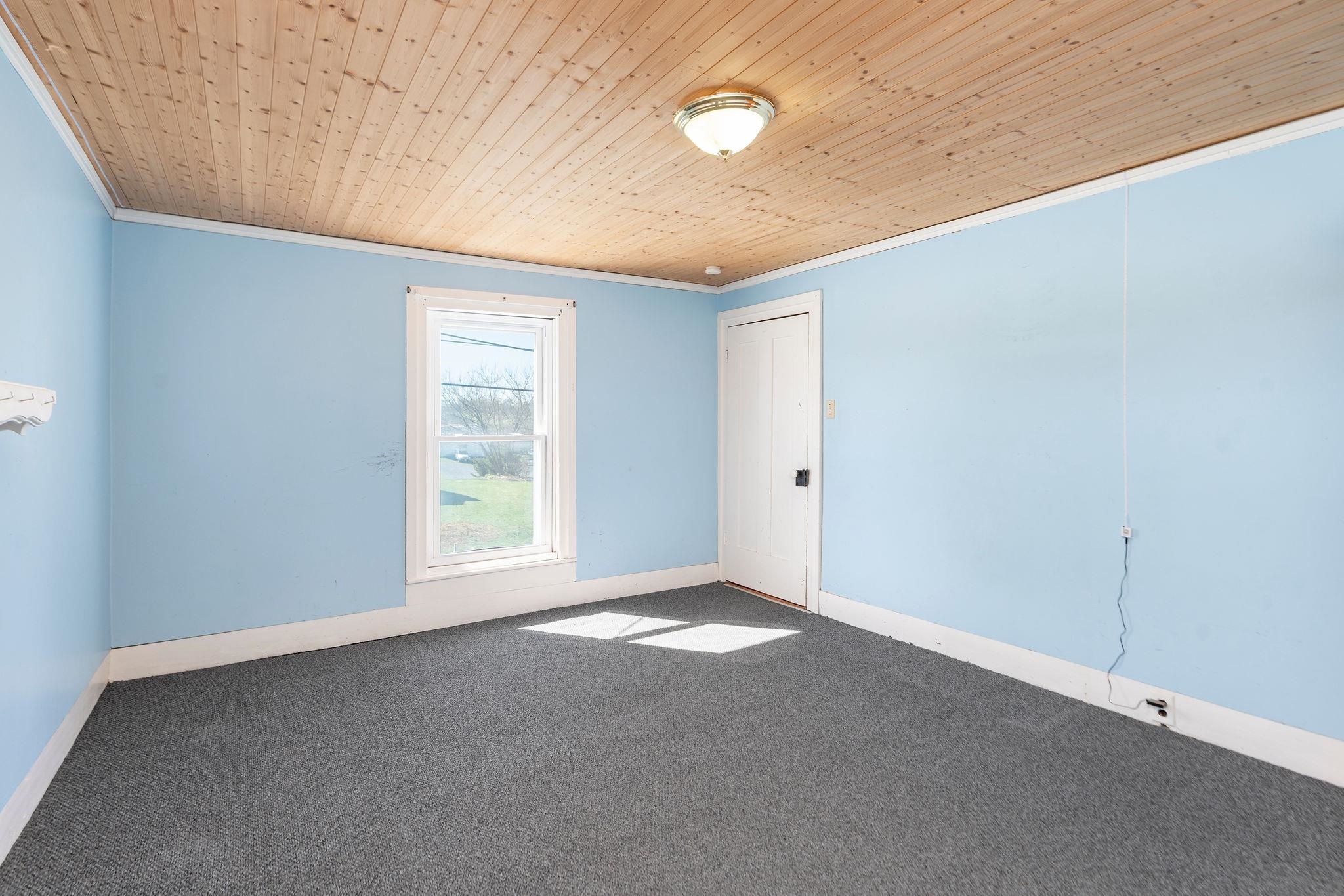 2061 CECIL WAMPLER RD, MOUNT CRAWFORD, Virginia 22841, 4 Bedrooms Bedrooms, ,2 BathroomsBathrooms,Residential,2061 CECIL WAMPLER RD,675649 MLS # 675649