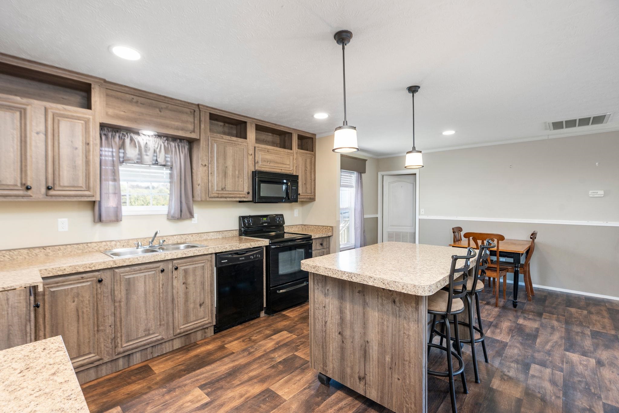 2061 CECIL WAMPLER RD, MOUNT CRAWFORD, Virginia 22841, 4 Bedrooms Bedrooms, ,2 BathroomsBathrooms,Residential,2061 CECIL WAMPLER RD,675649 MLS # 675649