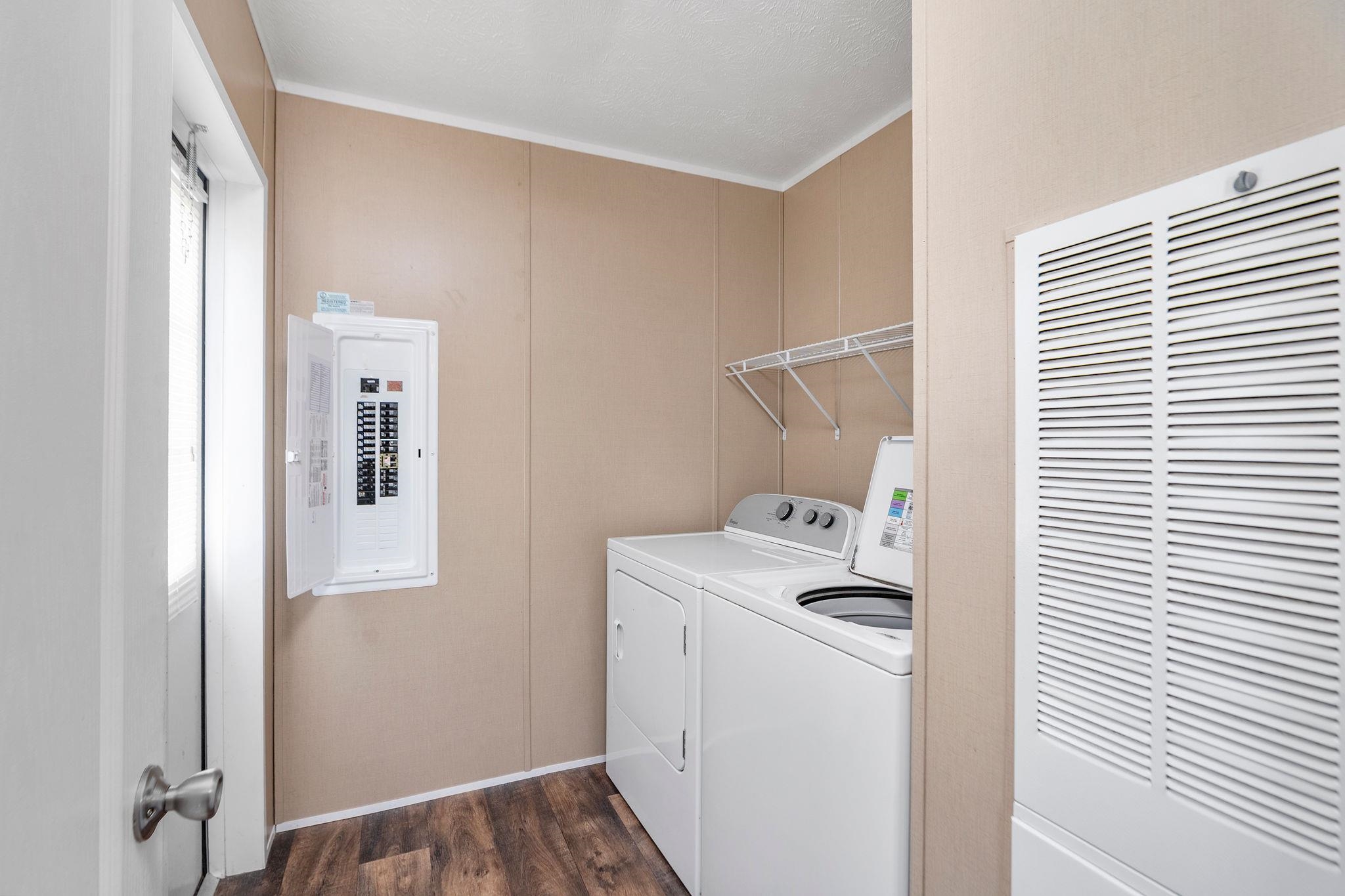 2061 CECIL WAMPLER RD, MOUNT CRAWFORD, Virginia 22841, 4 Bedrooms Bedrooms, ,2 BathroomsBathrooms,Residential,2061 CECIL WAMPLER RD,675649 MLS # 675649