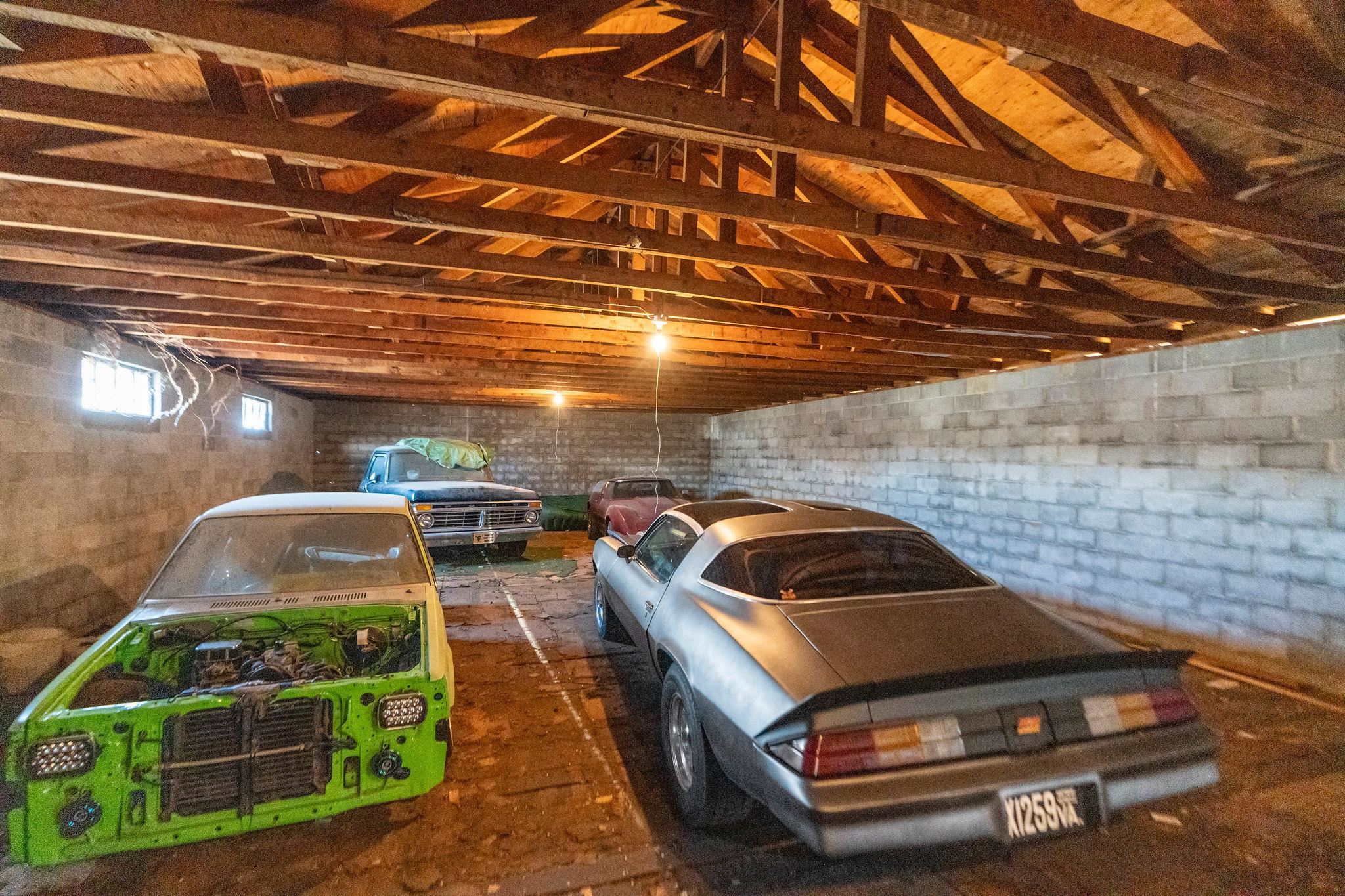 2061 CECIL WAMPLER RD, MOUNT CRAWFORD, Virginia 22841, 4 Bedrooms Bedrooms, ,2 BathroomsBathrooms,Residential,2061 CECIL WAMPLER RD,675649 MLS # 675649