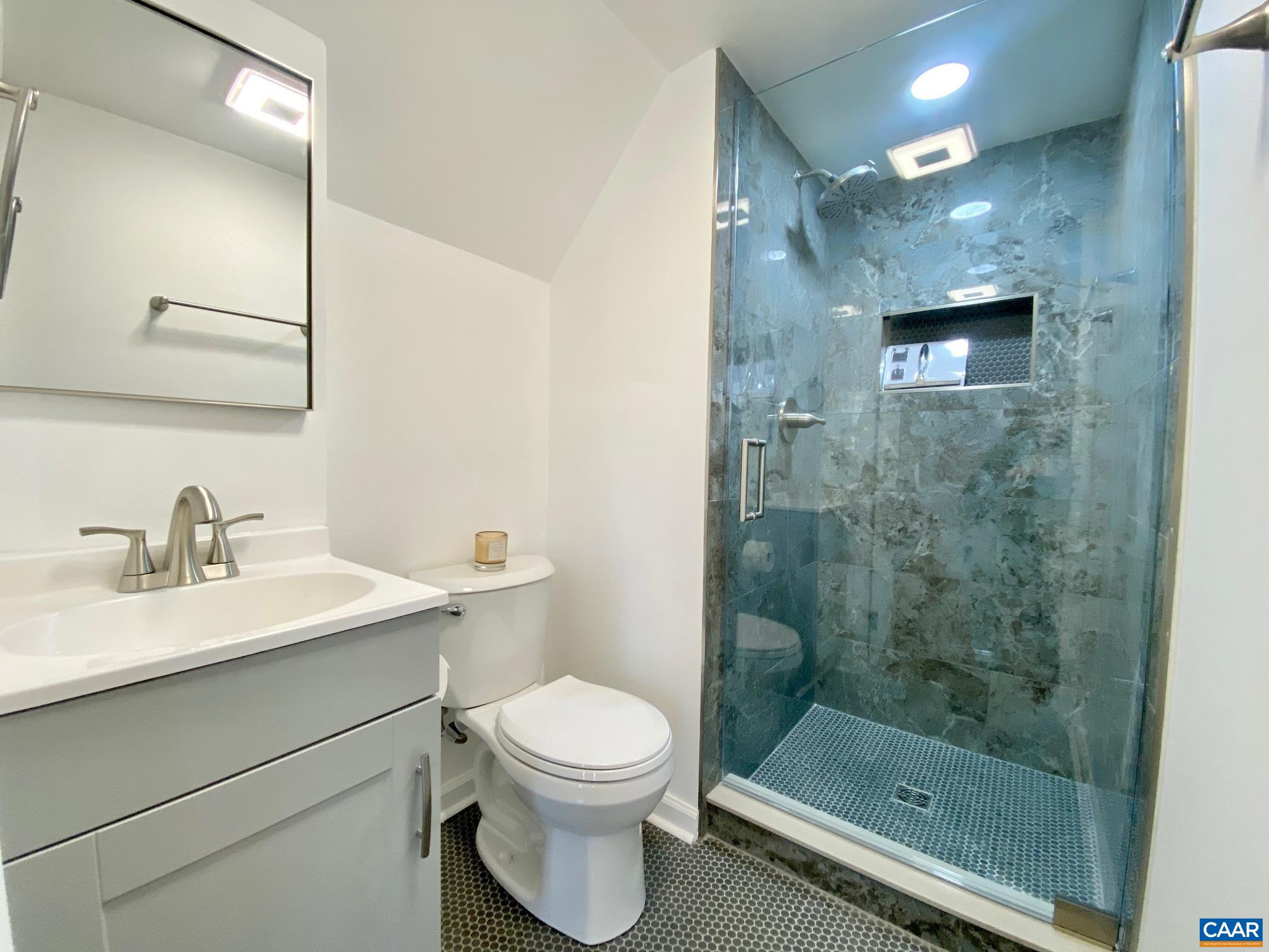 24 TANGLEWOOD RD, PALMYRA, Virginia 22963, 3 Bedrooms Bedrooms, ,2 BathroomsBathrooms,Residential,Like NEW HOME, walk to main beach!,24 TANGLEWOOD RD,675652 MLS # 675652