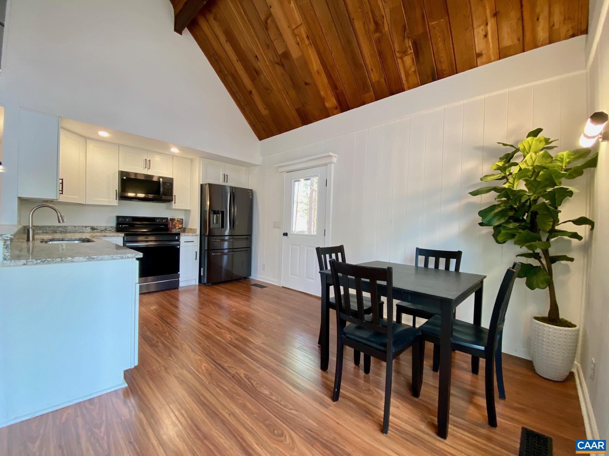 24 TANGLEWOOD RD, PALMYRA, Virginia 22963, 3 Bedrooms Bedrooms, ,2 BathroomsBathrooms,Residential,Like NEW HOME, walk to main beach!,24 TANGLEWOOD RD,675652 MLS # 675652