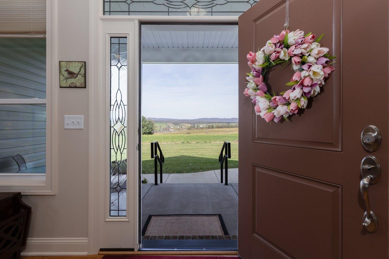 4288 ZION CHURCH RD, BROADWAY, Virginia 22815, 4 Bedrooms Bedrooms, ,3 BathroomsBathrooms,Residential,4288 ZION CHURCH RD,675654 MLS # 675654