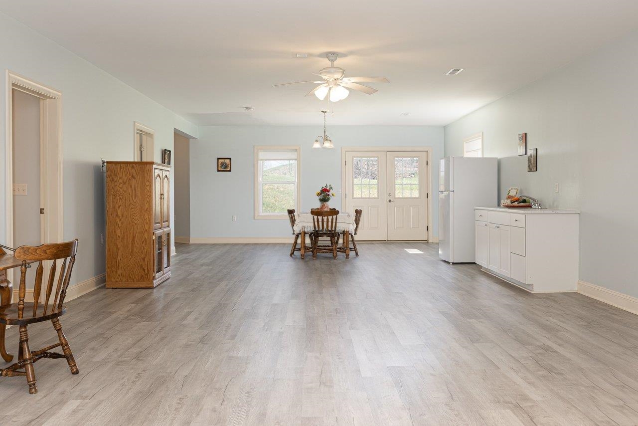 4288 ZION CHURCH RD, BROADWAY, Virginia 22815, 4 Bedrooms Bedrooms, ,3 BathroomsBathrooms,Residential,4288 ZION CHURCH RD,675654 MLS # 675654