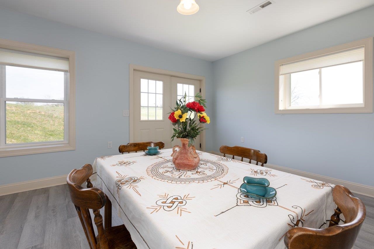 4288 ZION CHURCH RD, BROADWAY, Virginia 22815, 4 Bedrooms Bedrooms, ,3 BathroomsBathrooms,Residential,4288 ZION CHURCH RD,675654 MLS # 675654