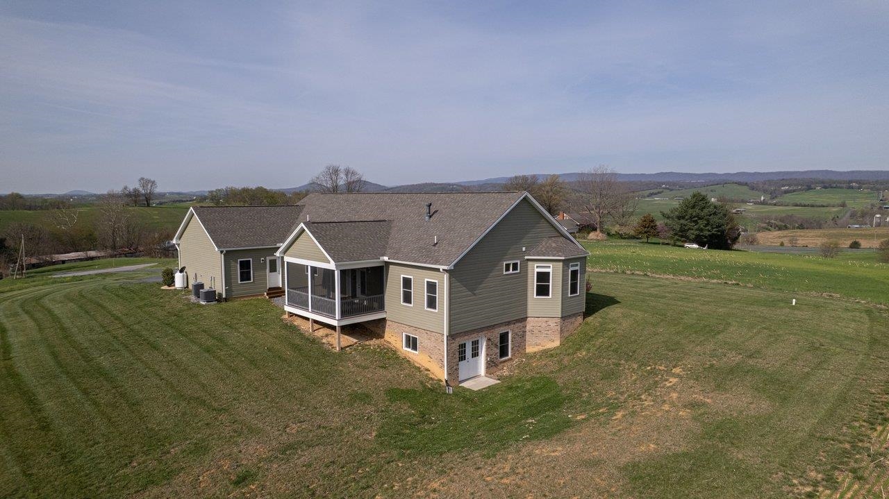 4288 ZION CHURCH RD, BROADWAY, Virginia 22815, 4 Bedrooms Bedrooms, ,3 BathroomsBathrooms,Residential,4288 ZION CHURCH RD,675654 MLS # 675654