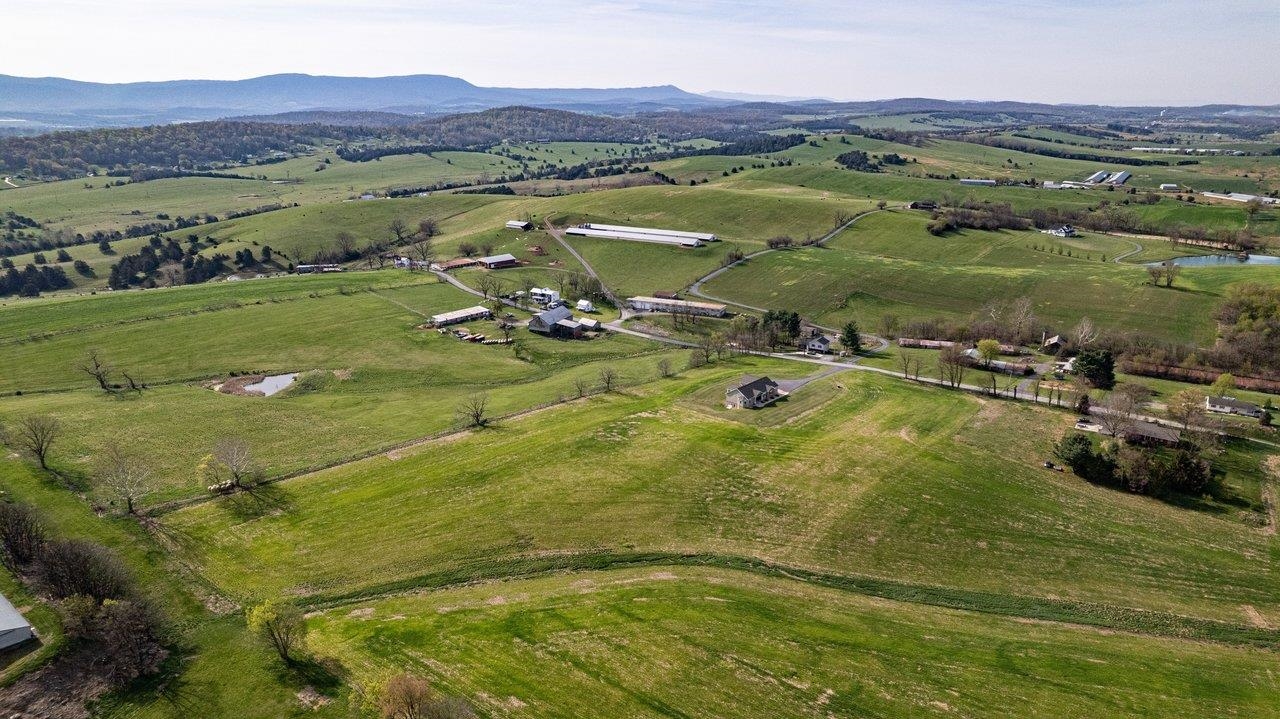 4288 ZION CHURCH RD, BROADWAY, Virginia 22815, 4 Bedrooms Bedrooms, ,3 BathroomsBathrooms,Residential,4288 ZION CHURCH RD,675654 MLS # 675654