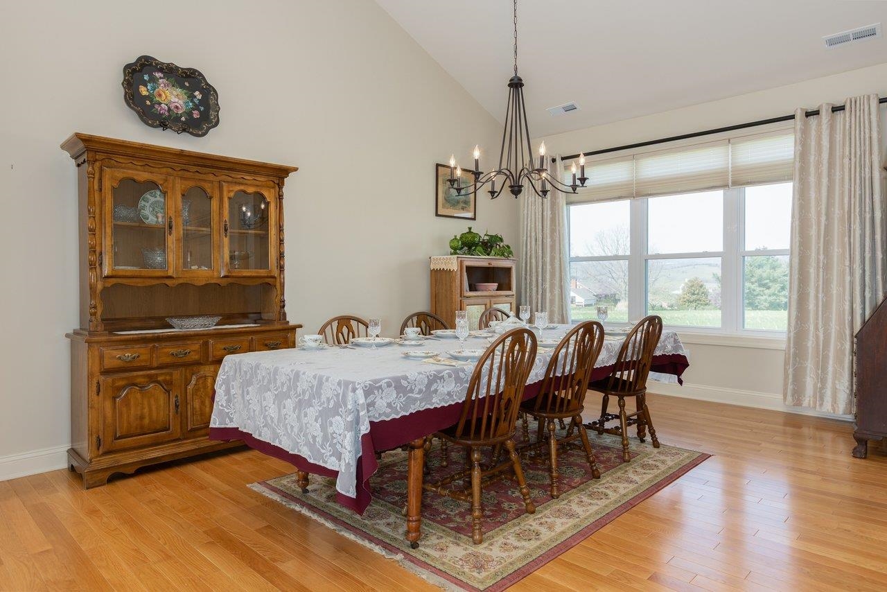 4288 ZION CHURCH RD, BROADWAY, Virginia 22815, 4 Bedrooms Bedrooms, ,3 BathroomsBathrooms,Residential,4288 ZION CHURCH RD,675654 MLS # 675654