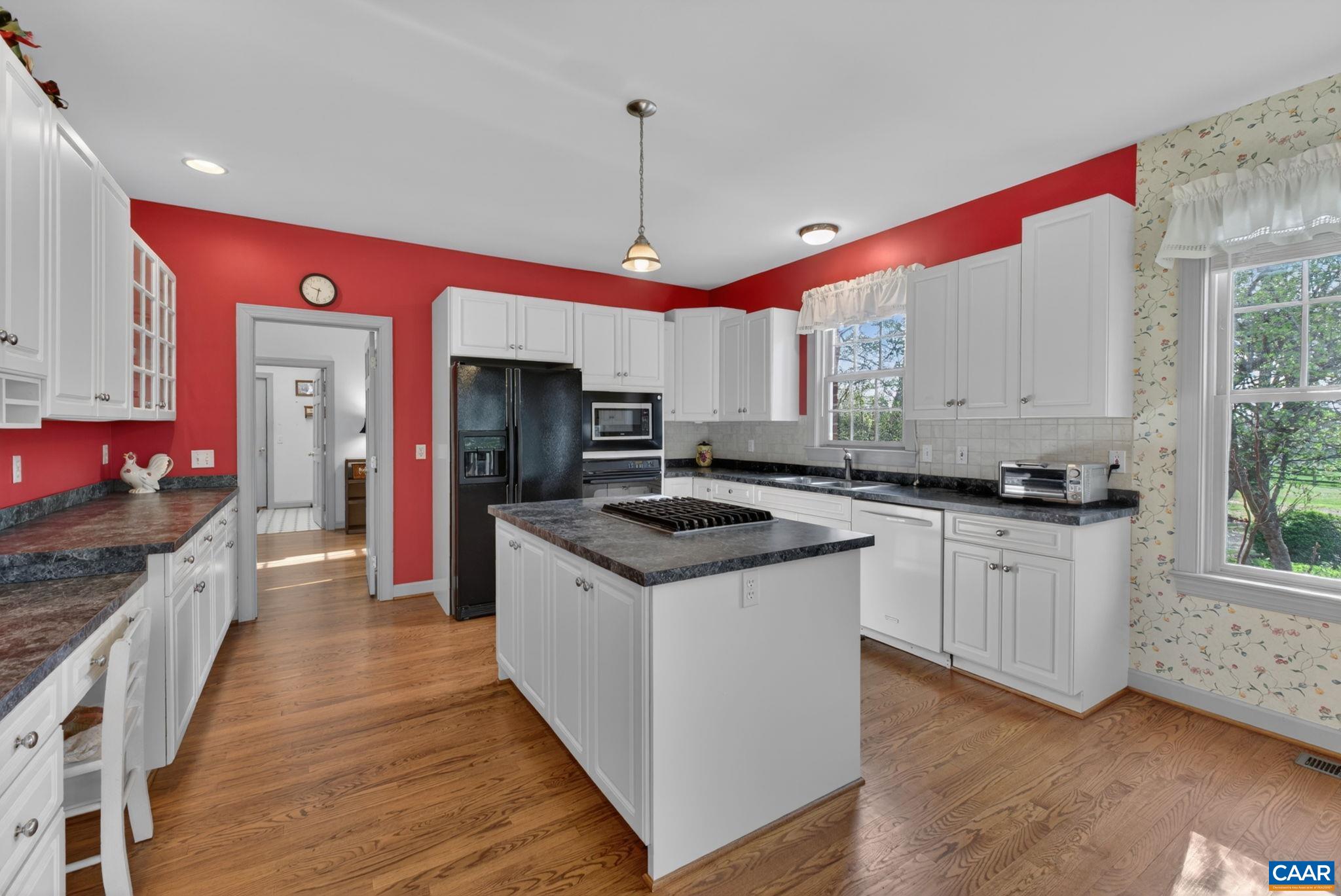 3132 THOMAS JEFFERSON PKWY, PALMYRA, Virginia 22963, 4 Bedrooms Bedrooms, ,4 BathroomsBathrooms,Residential,3132 THOMAS JEFFERSON PKWY,675656 MLS # 675656