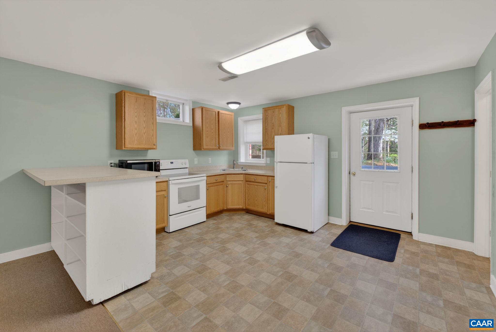 3132 THOMAS JEFFERSON PKWY, PALMYRA, Virginia 22963, 4 Bedrooms Bedrooms, ,4 BathroomsBathrooms,Residential,3132 THOMAS JEFFERSON PKWY,675656 MLS # 675656