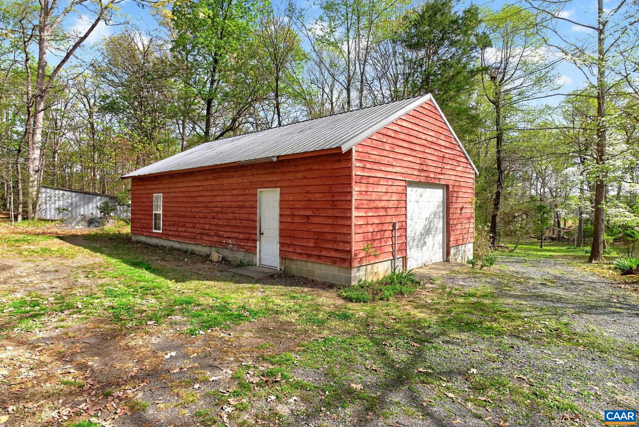 3132 THOMAS JEFFERSON PKWY, PALMYRA, Virginia 22963, 4 Bedrooms Bedrooms, ,4 BathroomsBathrooms,Residential,3132 THOMAS JEFFERSON PKWY,675656 MLS # 675656