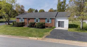 204 SELMA RD, ORANGE, Virginia 22960, 3 Bedrooms Bedrooms, ,1 BathroomBathrooms,Residential,204 SELMA RD,675658 MLS # 675658