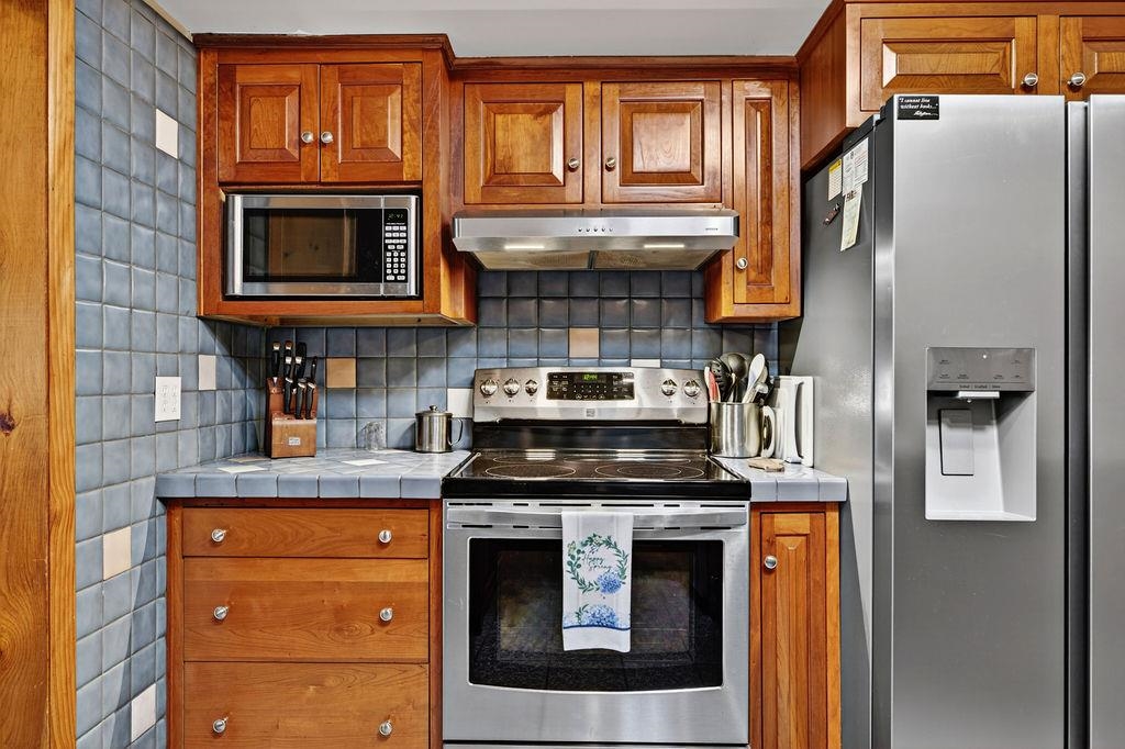 329 RED HILL RD, FAIRFIELD, Virginia 24435, 3 Bedrooms Bedrooms, ,3 BathroomsBathrooms,Residential,329 RED HILL RD,675659 MLS # 675659