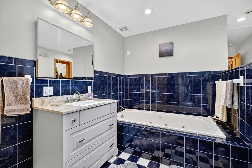 329 RED HILL RD, FAIRFIELD, Virginia 24435, 3 Bedrooms Bedrooms, ,3 BathroomsBathrooms,Residential,329 RED HILL RD,675659 MLS # 675659