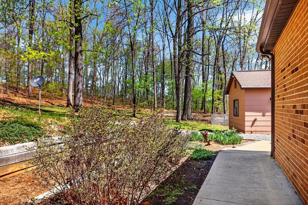 329 RED HILL RD, FAIRFIELD, Virginia 24435, 3 Bedrooms Bedrooms, ,3 BathroomsBathrooms,Residential,329 RED HILL RD,675659 MLS # 675659