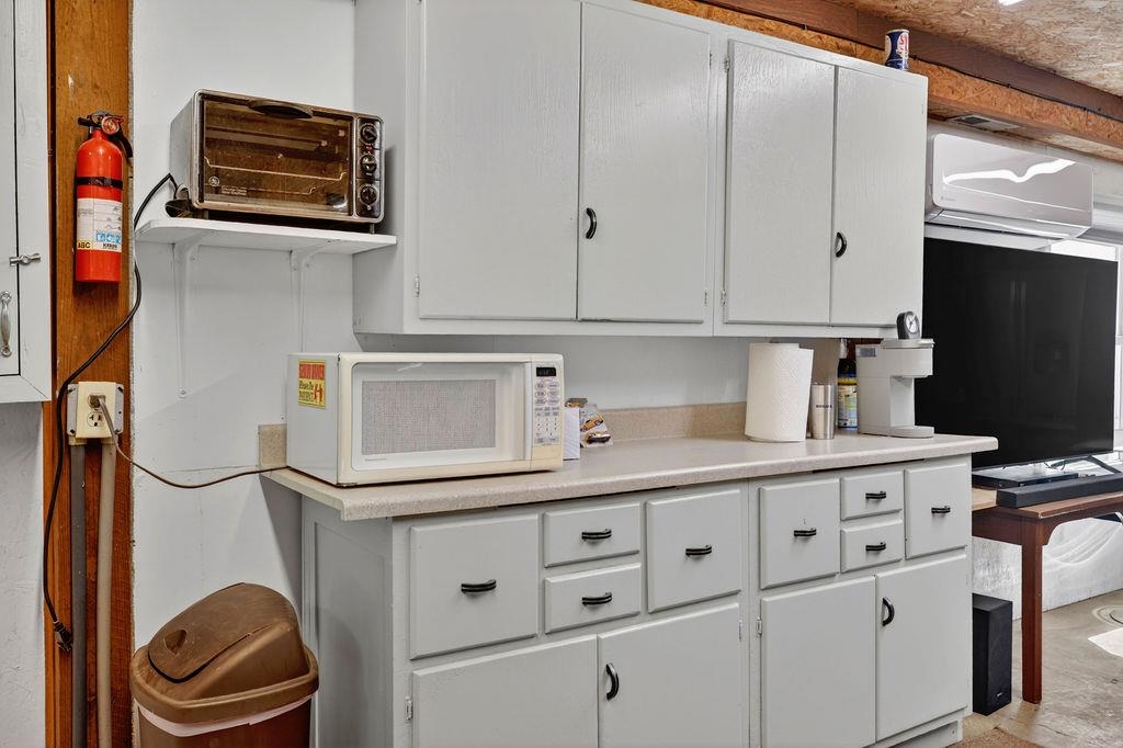 329 RED HILL RD, FAIRFIELD, Virginia 24435, 3 Bedrooms Bedrooms, ,3 BathroomsBathrooms,Residential,329 RED HILL RD,675659 MLS # 675659