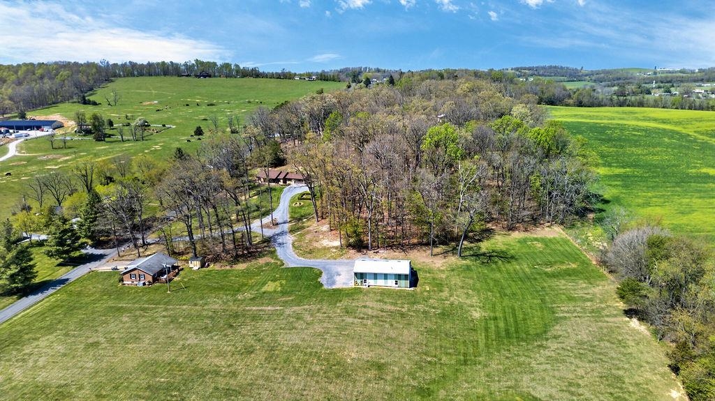 329 RED HILL RD, FAIRFIELD, Virginia 24435, 3 Bedrooms Bedrooms, ,3 BathroomsBathrooms,Residential,329 RED HILL RD,675659 MLS # 675659