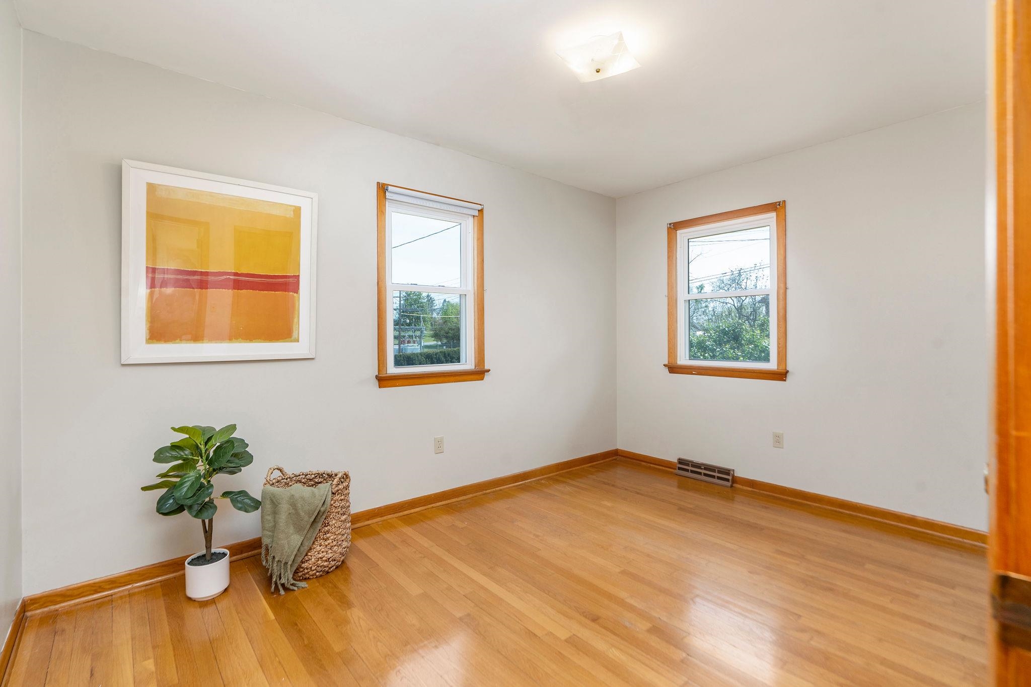 2209 THIRD ST, STAUNTON, Virginia 24401, 3 Bedrooms Bedrooms, ,1 BathroomBathrooms,Residential,2209 THIRD ST,675662 MLS # 675662