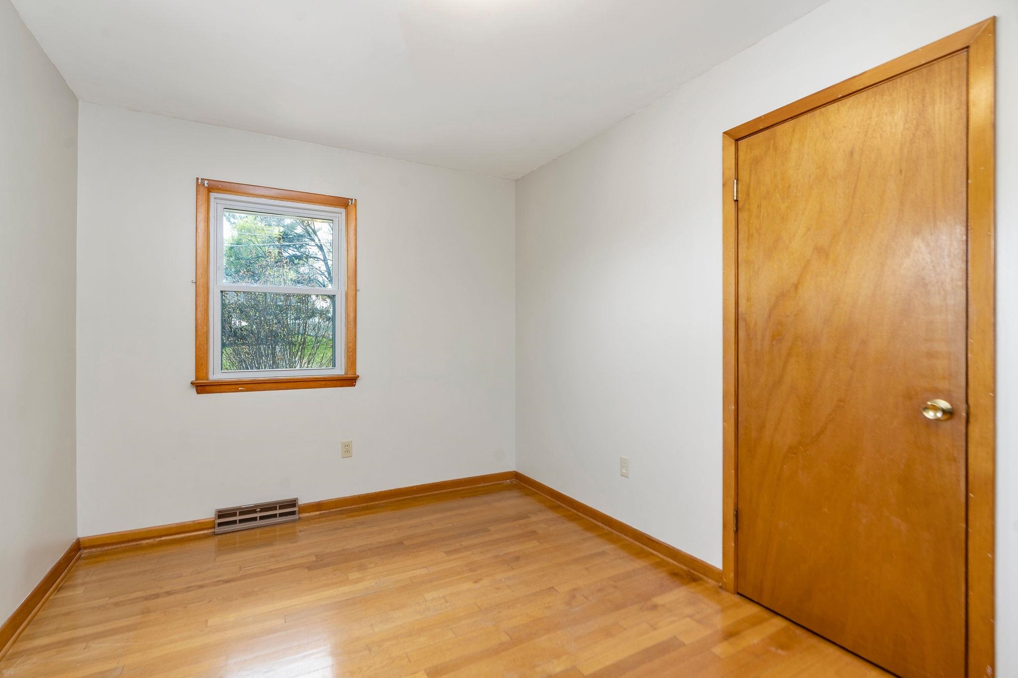 2209 THIRD ST, STAUNTON, Virginia 24401, 3 Bedrooms Bedrooms, ,1 BathroomBathrooms,Residential,2209 THIRD ST,675662 MLS # 675662