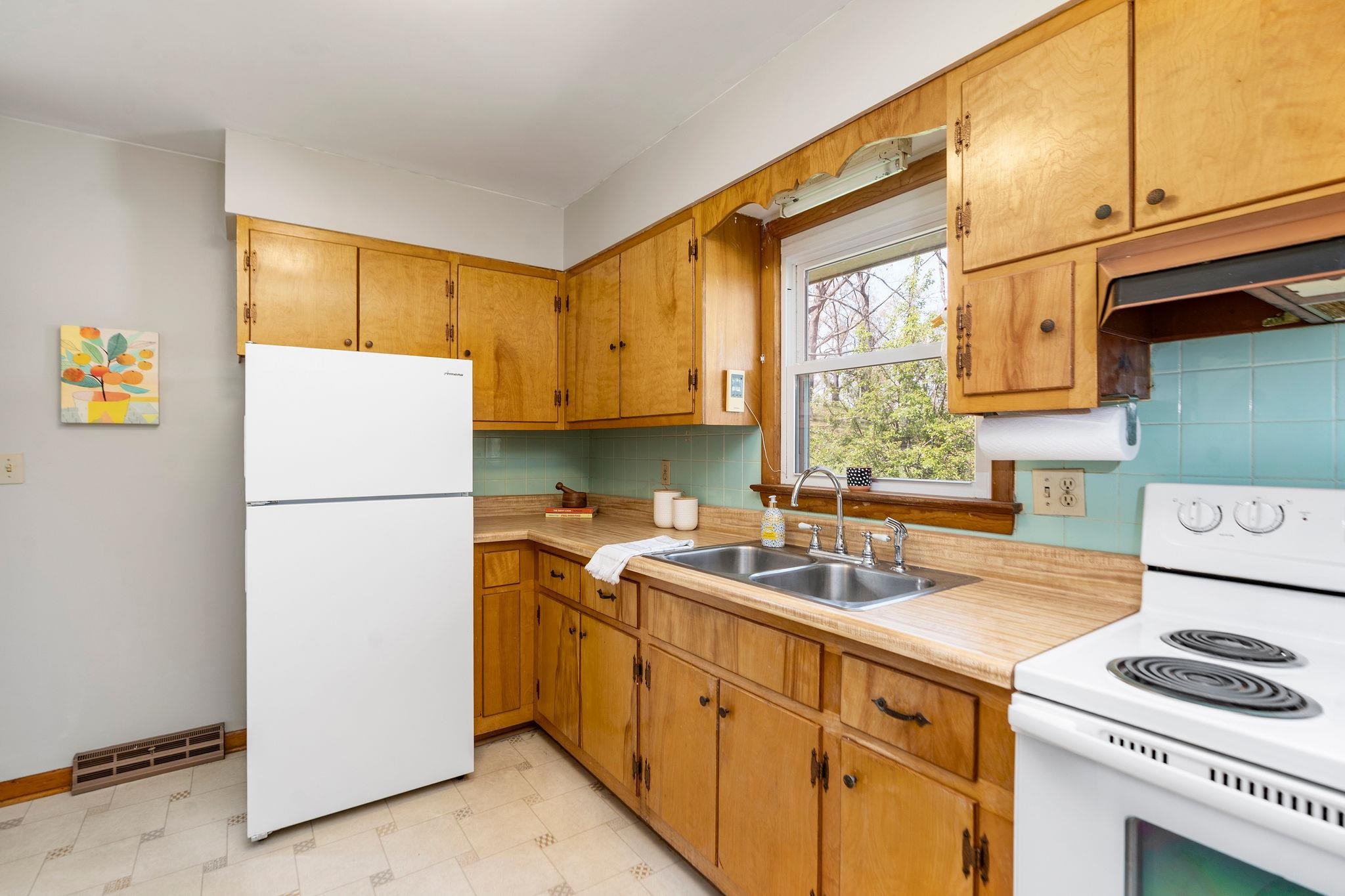 2209 THIRD ST, STAUNTON, Virginia 24401, 3 Bedrooms Bedrooms, ,1 BathroomBathrooms,Residential,2209 THIRD ST,675662 MLS # 675662