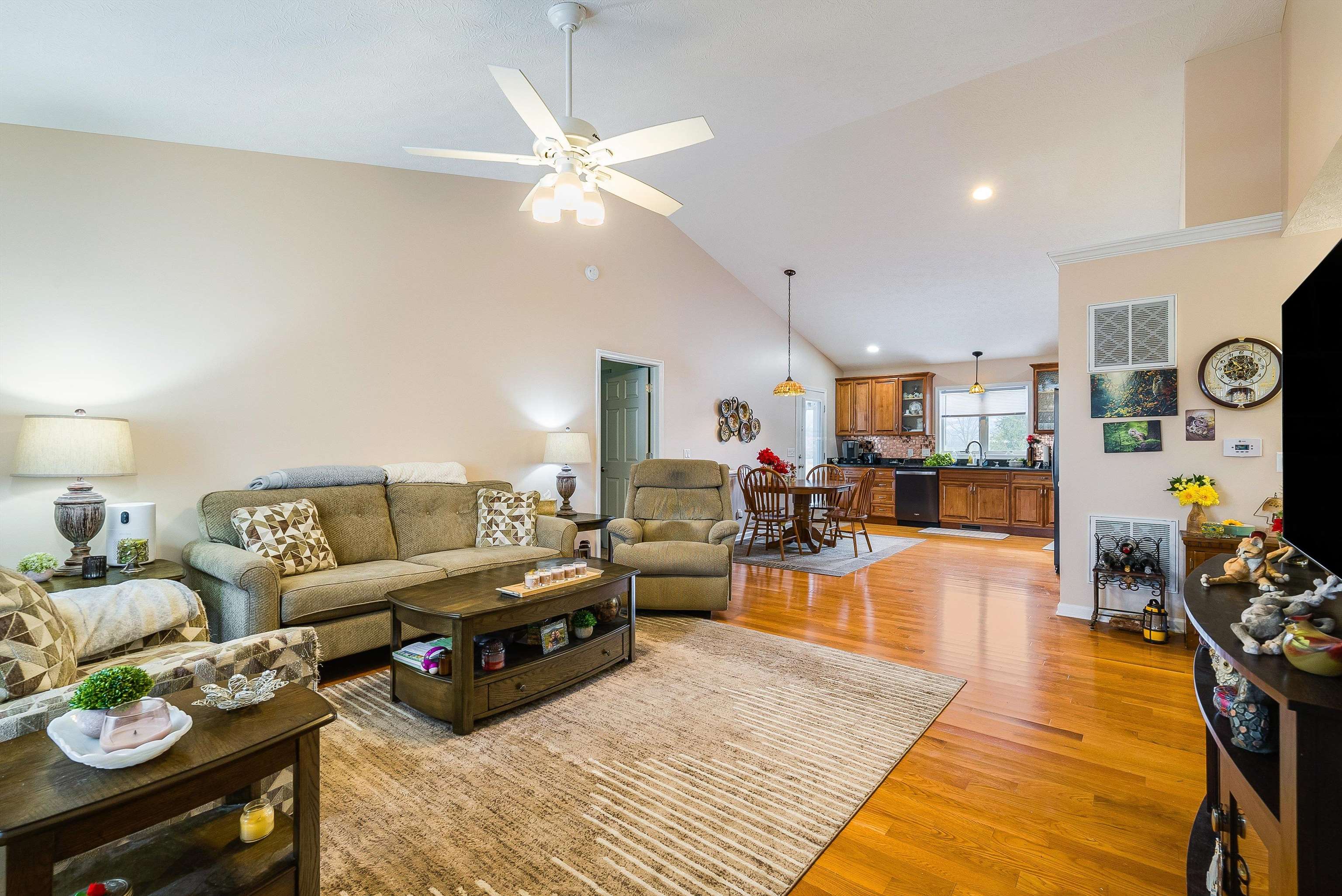 14574 VINNY CT, ELKTON, Virginia 22827, 2 Bedrooms Bedrooms, ,2 BathroomsBathrooms,Residential,14574 VINNY CT,675663 MLS # 675663