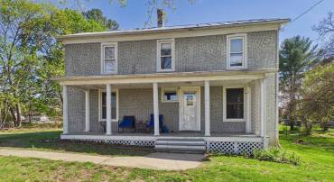 417 W SPRING AVE, ELKTON, Virginia 22827, 5 Bedrooms Bedrooms, ,2 BathroomsBathrooms,Residential,417 W SPRING AVE,675666 MLS # 675666